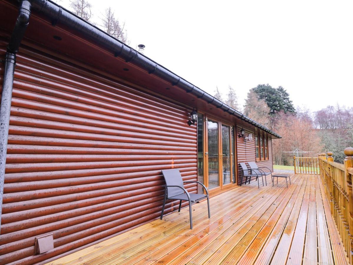 Fersit Log Cottage Roybridge Extérieur photo