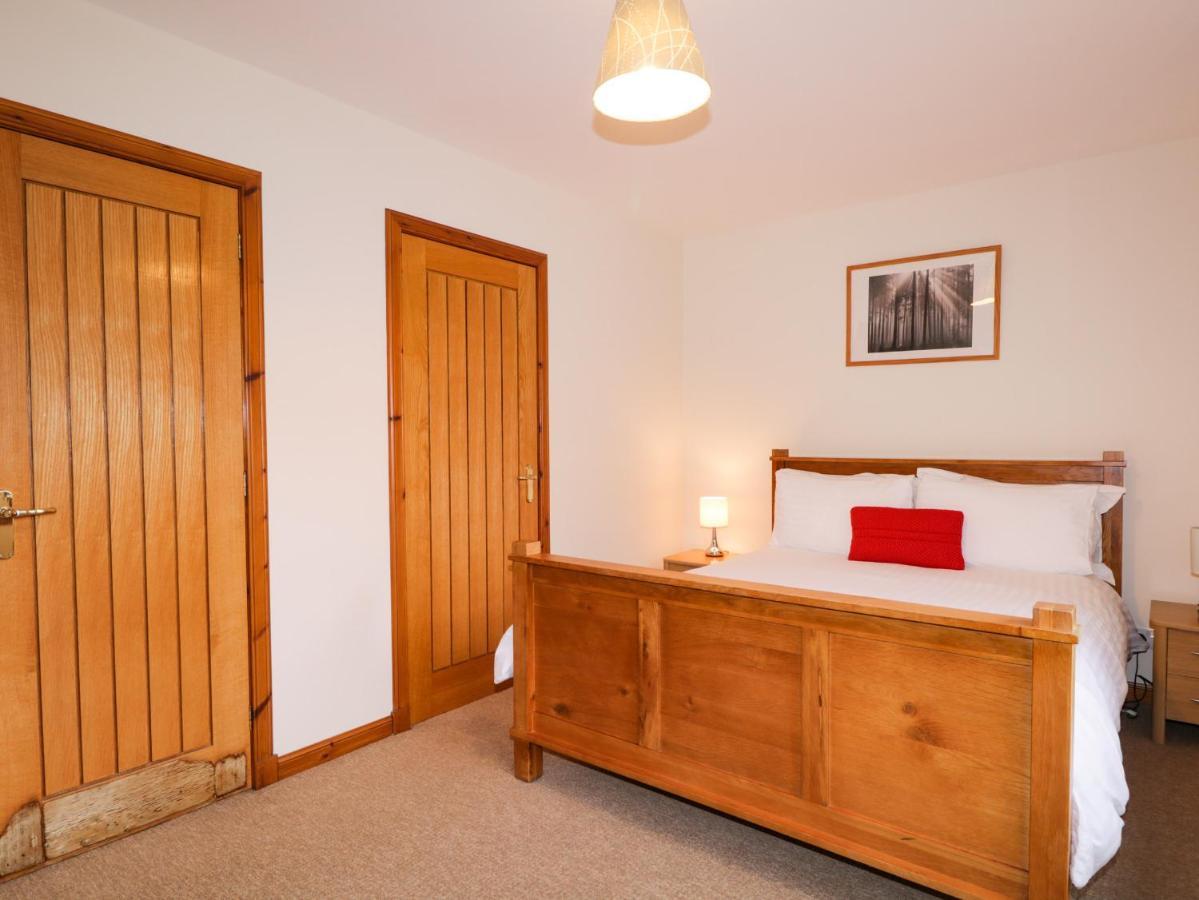 Fersit Log Cottage Roybridge Extérieur photo